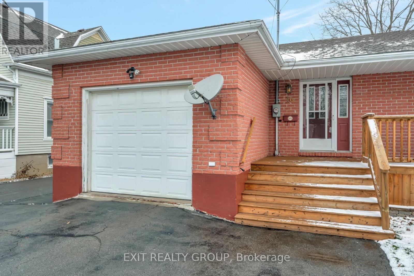 16 MAPLE AVENUE
