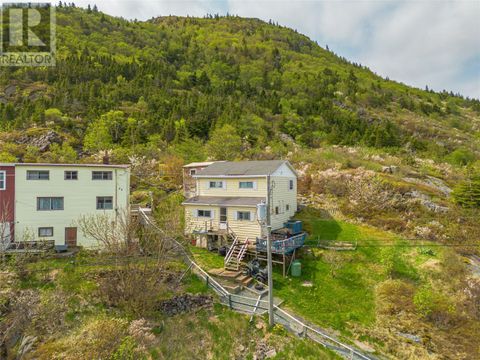 26 Fort Amherst Road St. John's NF A1C5H2