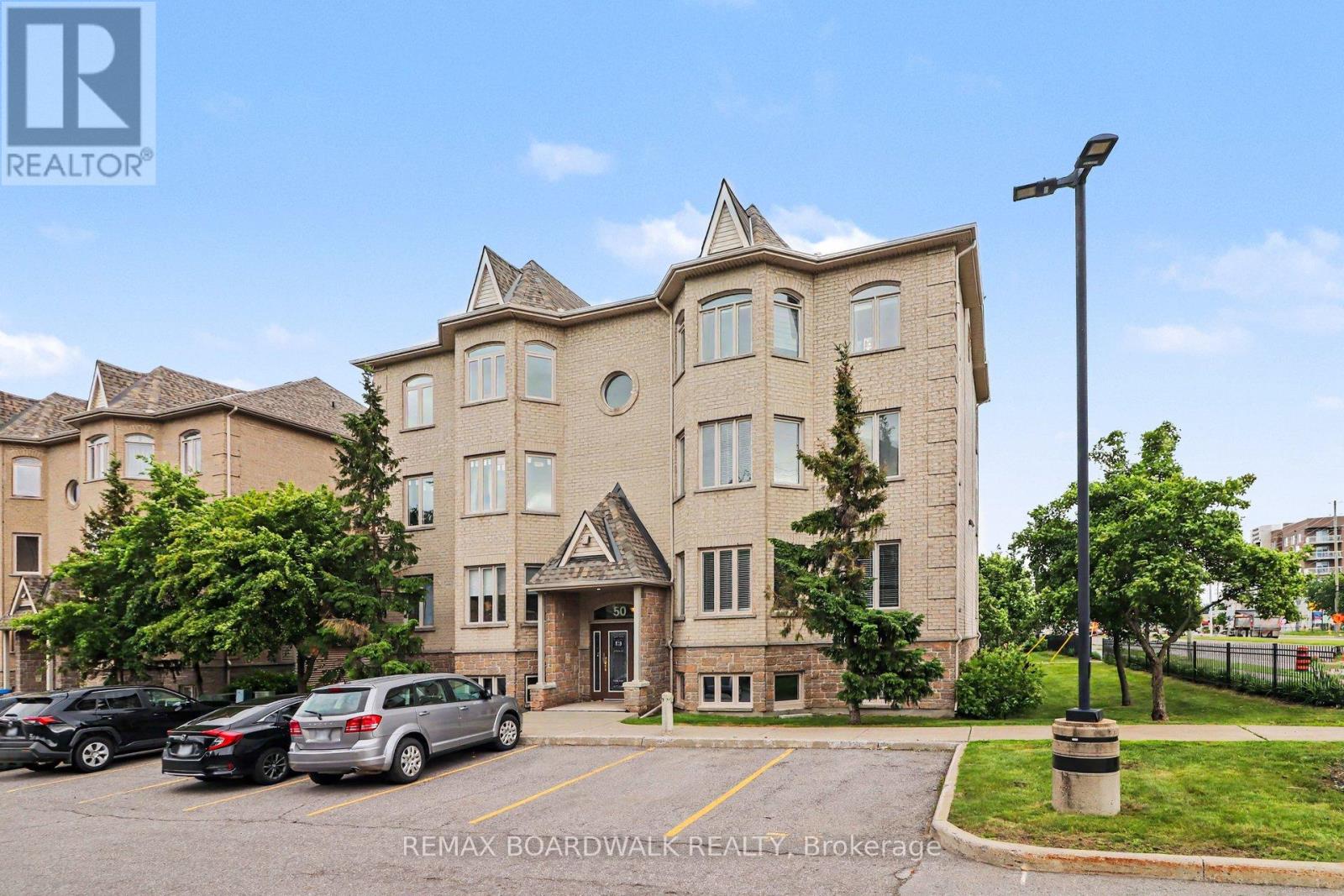 7 - 50 BRIARGATE PRIVATE
