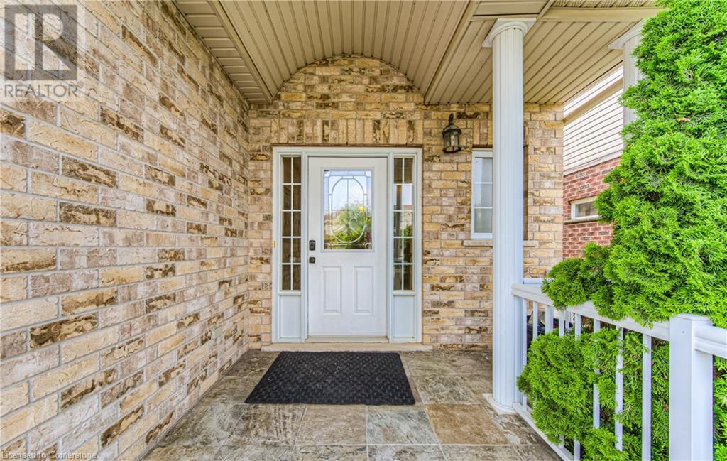 15 WOODBINE Avenue