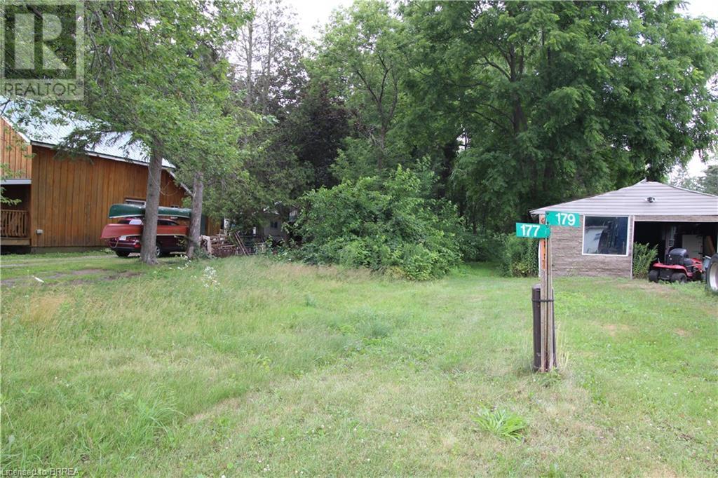 177 QUEEN Street E