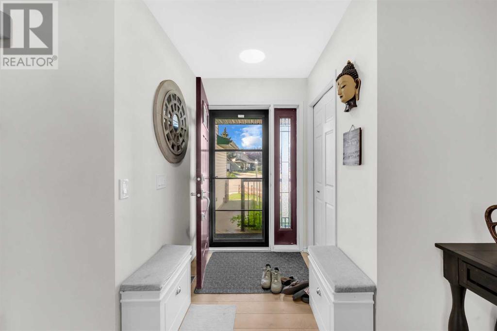 176 Coventry Green NE