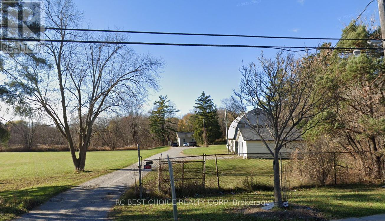 8302 MCCOWAN ROAD