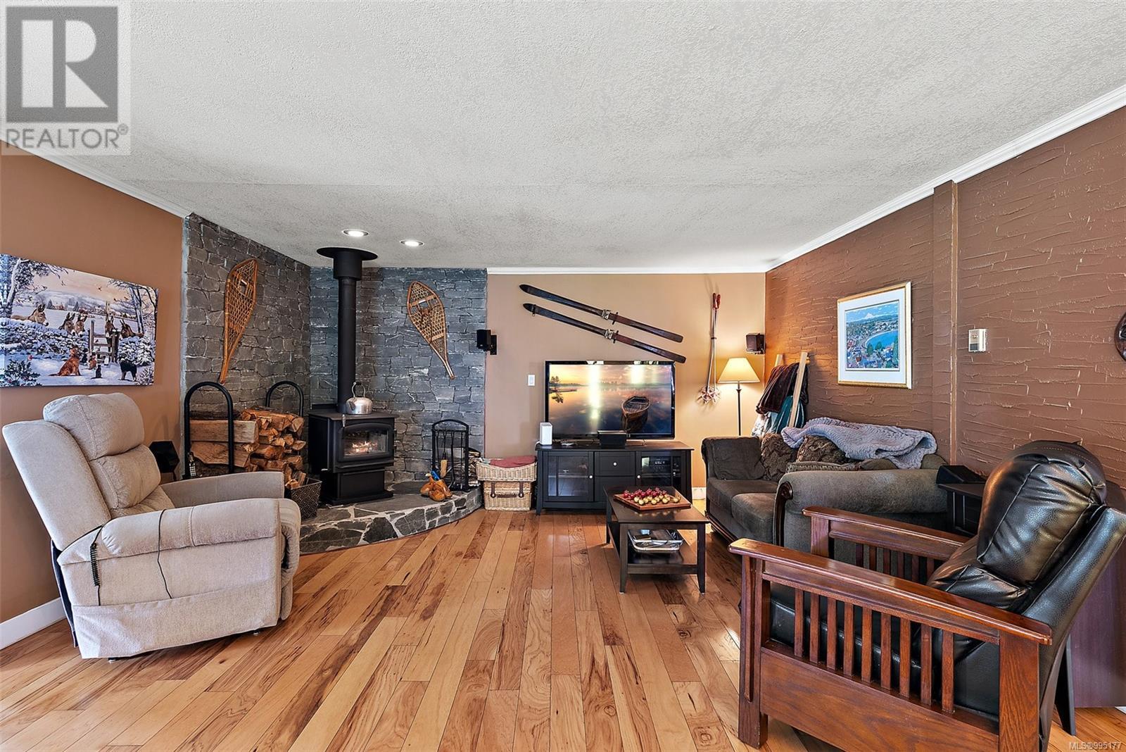 3025 Cobble Hill Rd
