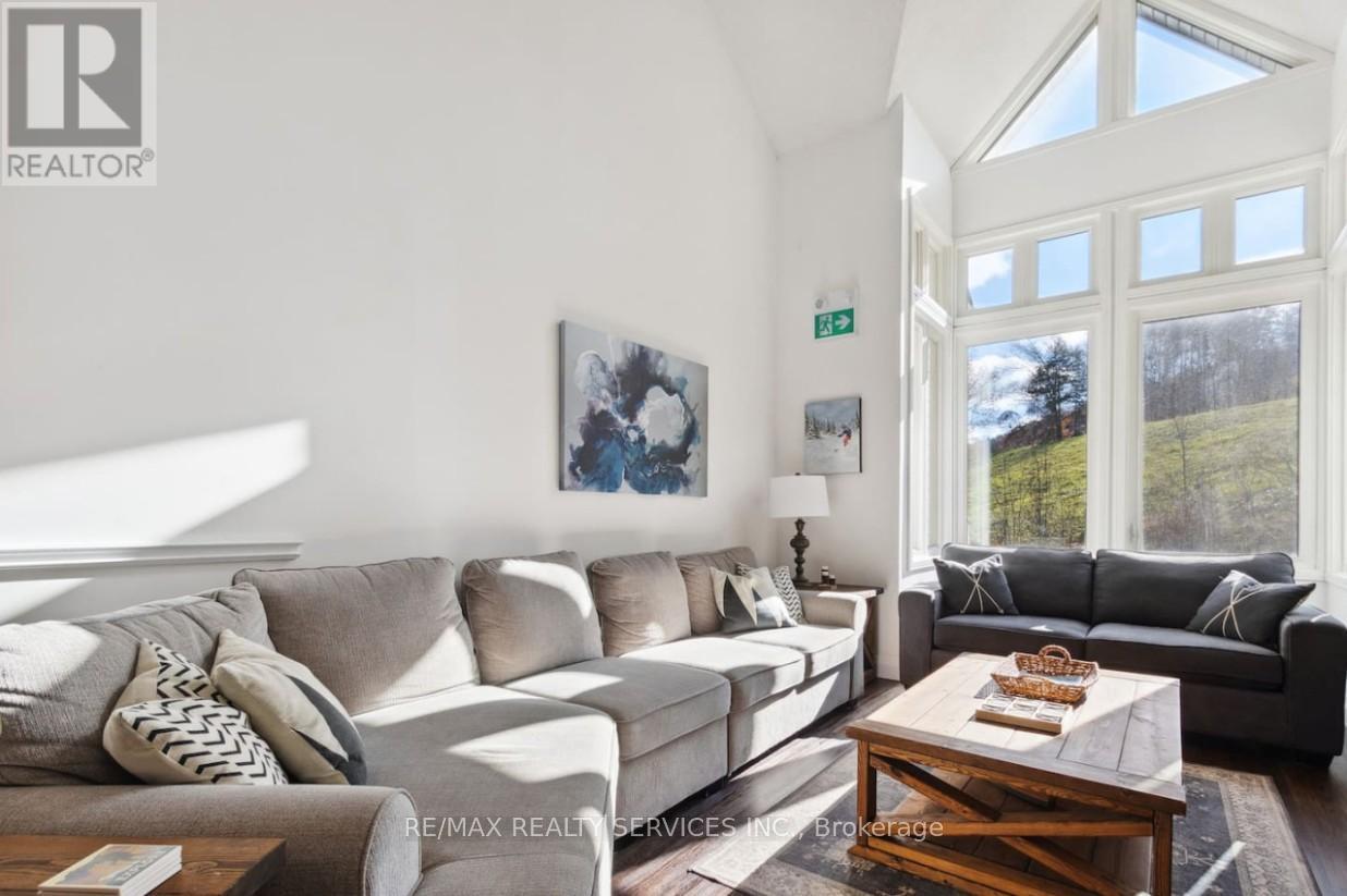 224 - 796404 GREY 19 ROAD