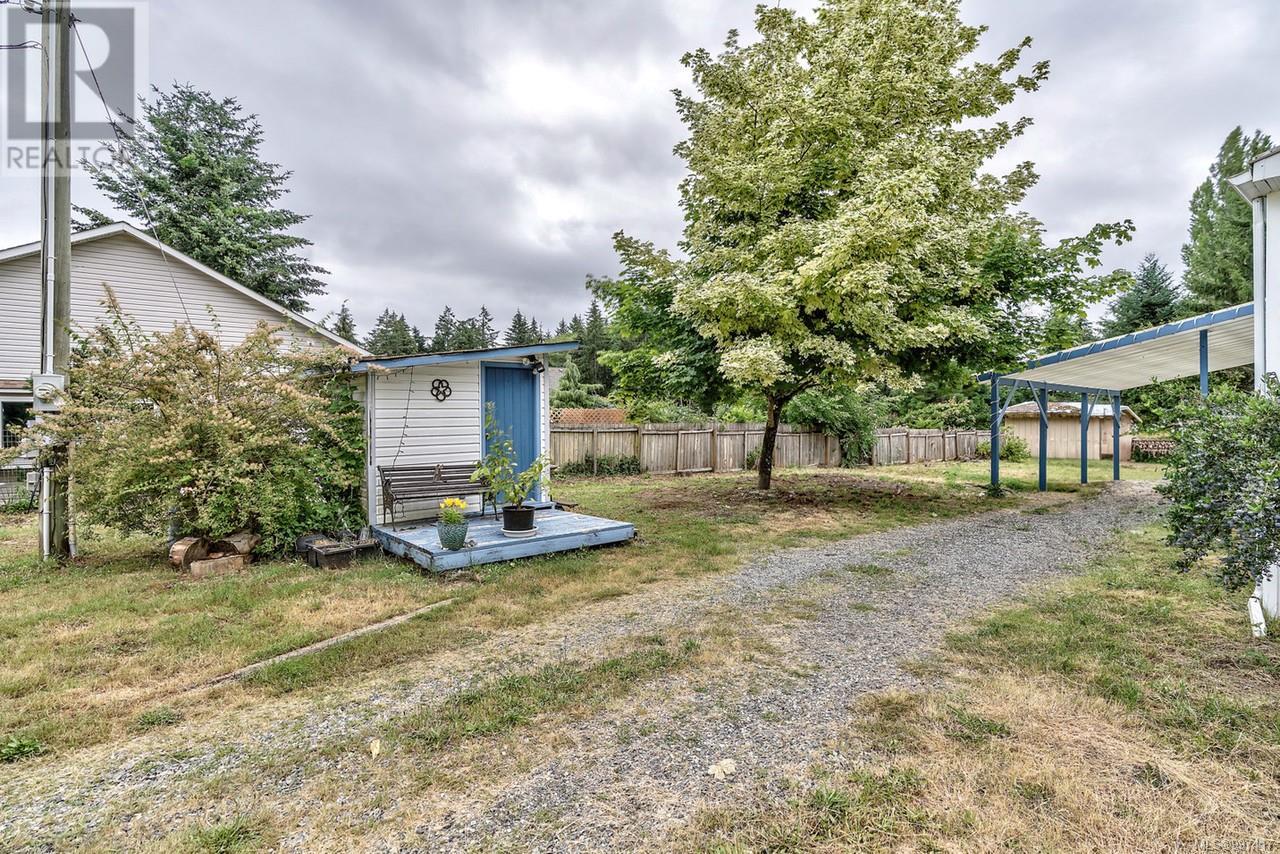 2320 Nanoose Rd