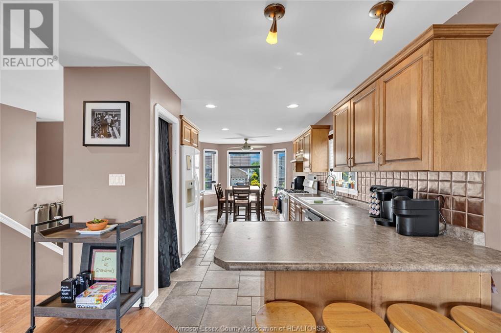 2351 NORCREST