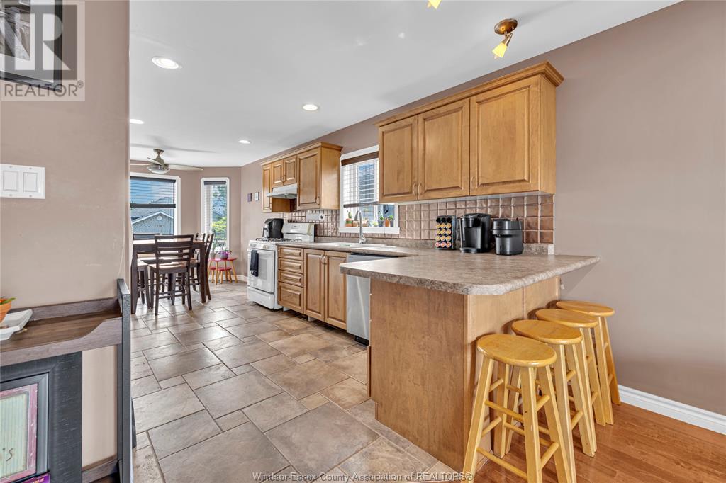 2351 NORCREST