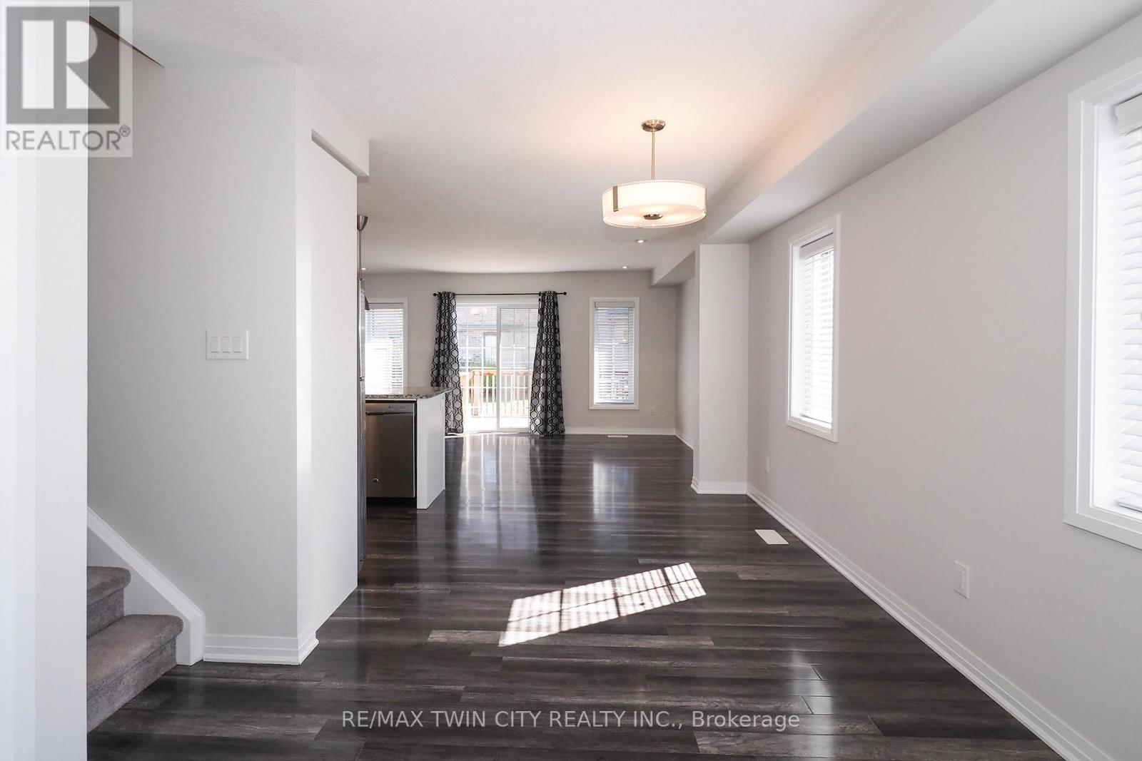 181 SOUTH CREEK DRIVE