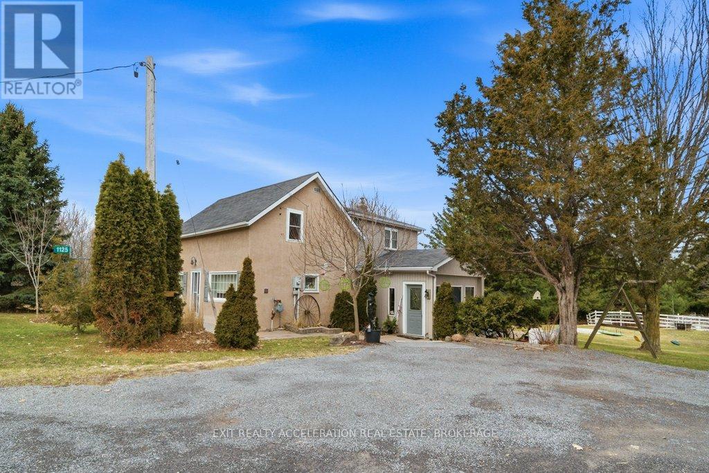 1125 COUNTY RD 1 E