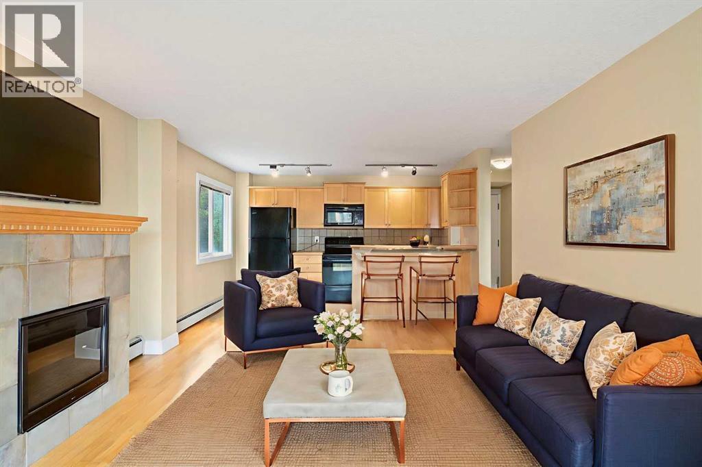 204, 920 Royal Avenue SW