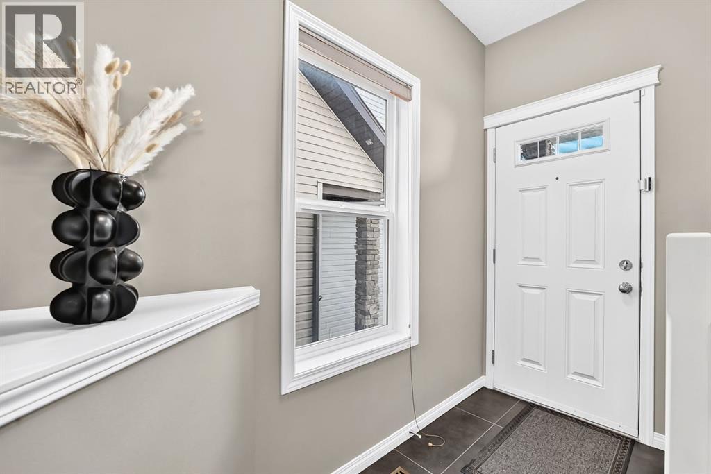 325 Kincora Glen Rise NW