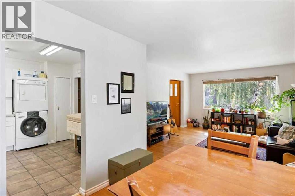 479 Northmount Drive NW