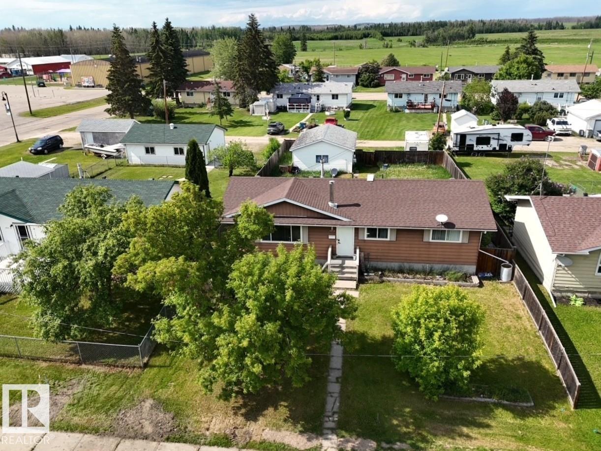 4912 55 AV