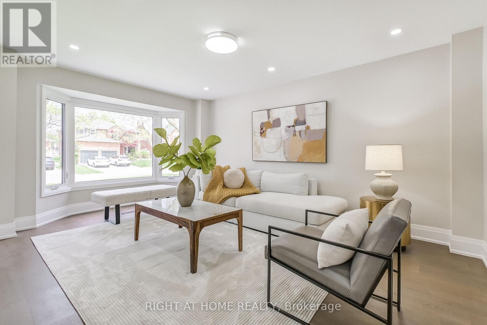 1308 FIELDCREST LANE