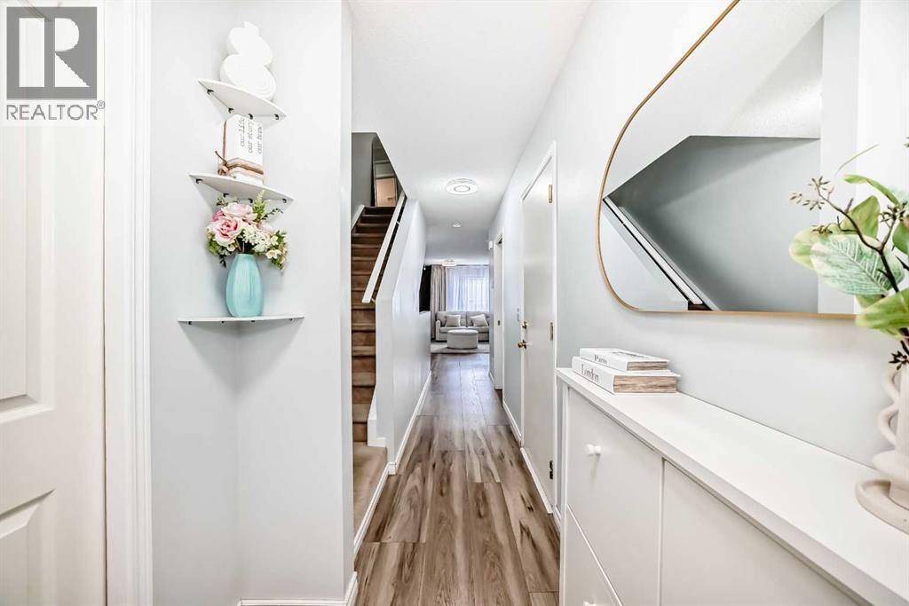 57 Mt Aberdeen Manor SE