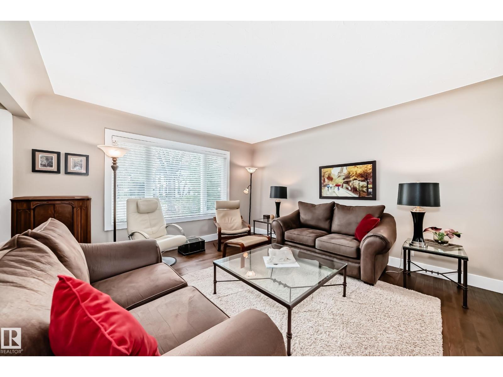 10652 144 ST NW NW