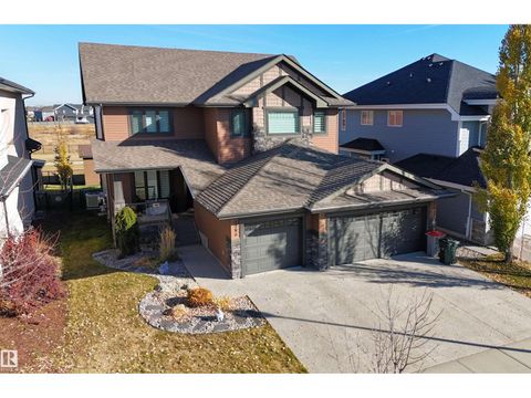 1186 GENESIS LAKE BV Stony Plain AB T7Z0K5