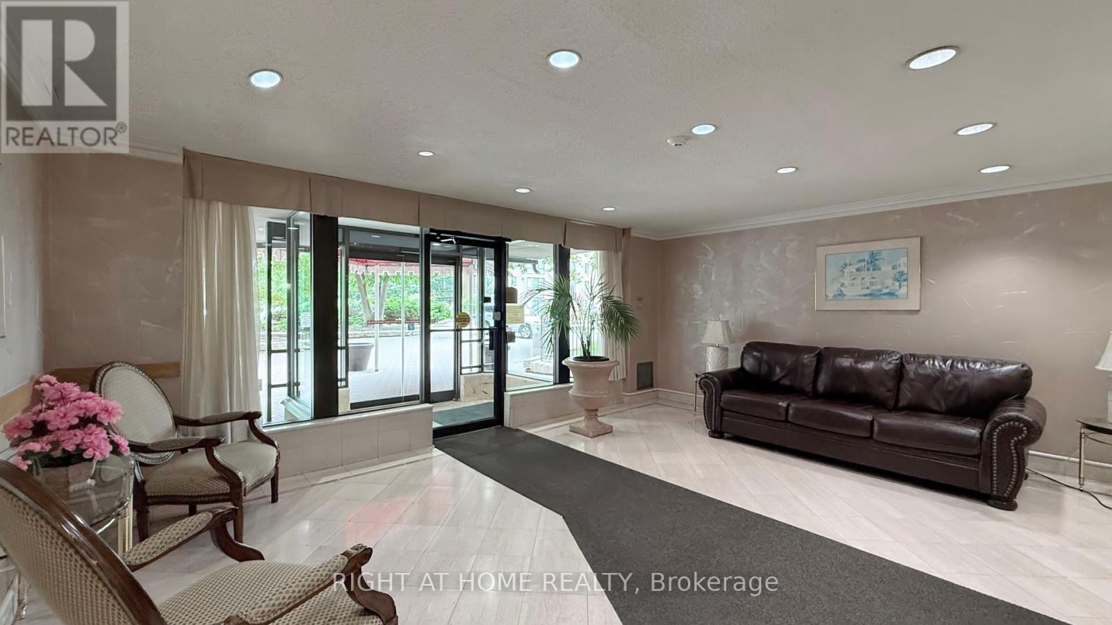 119 - 75 BAMBURGH CIRCLE