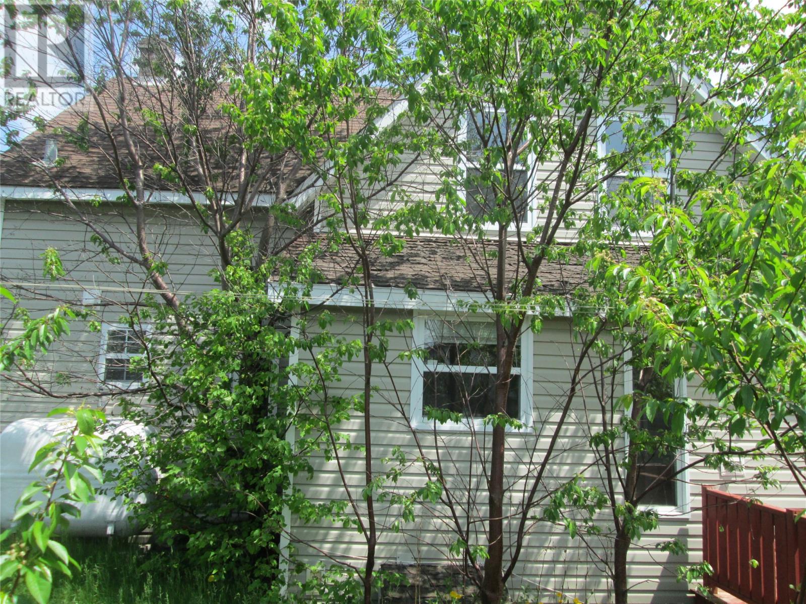1 West Street