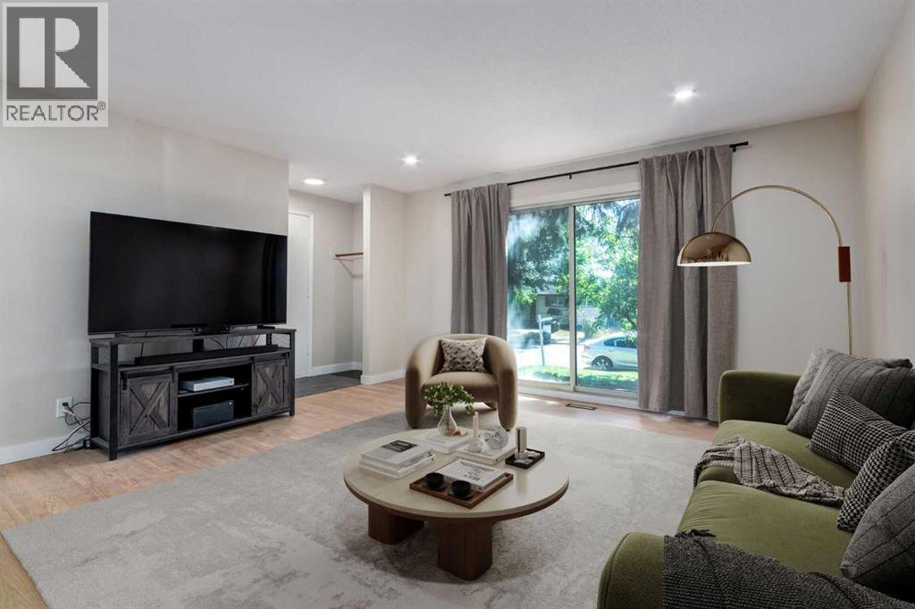 840 Raynard Crescent SE