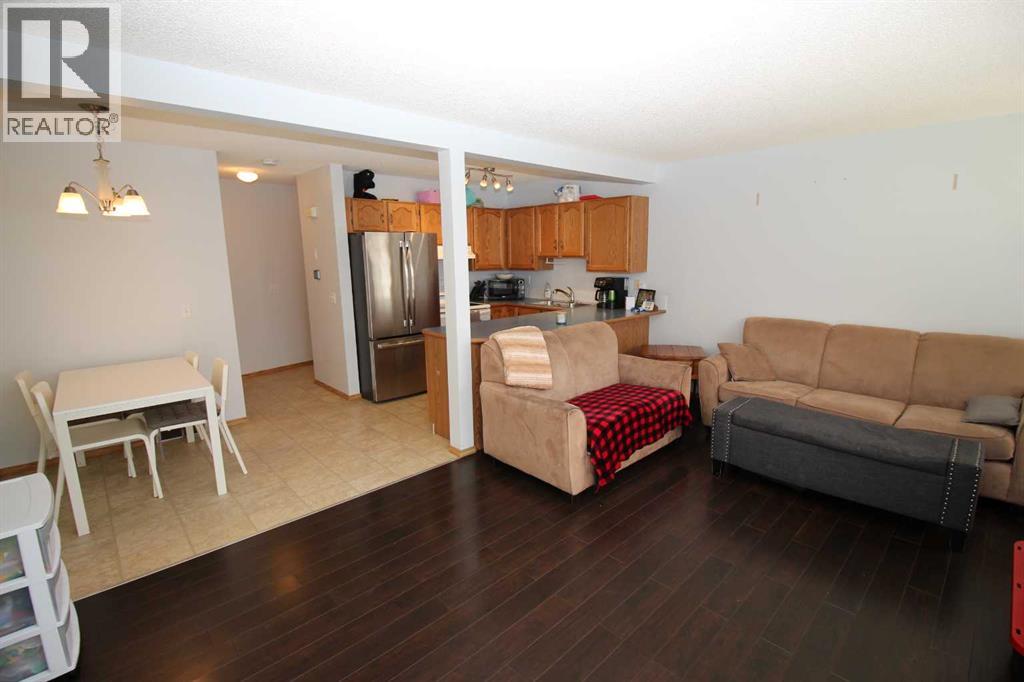 215 Millview Green SW
