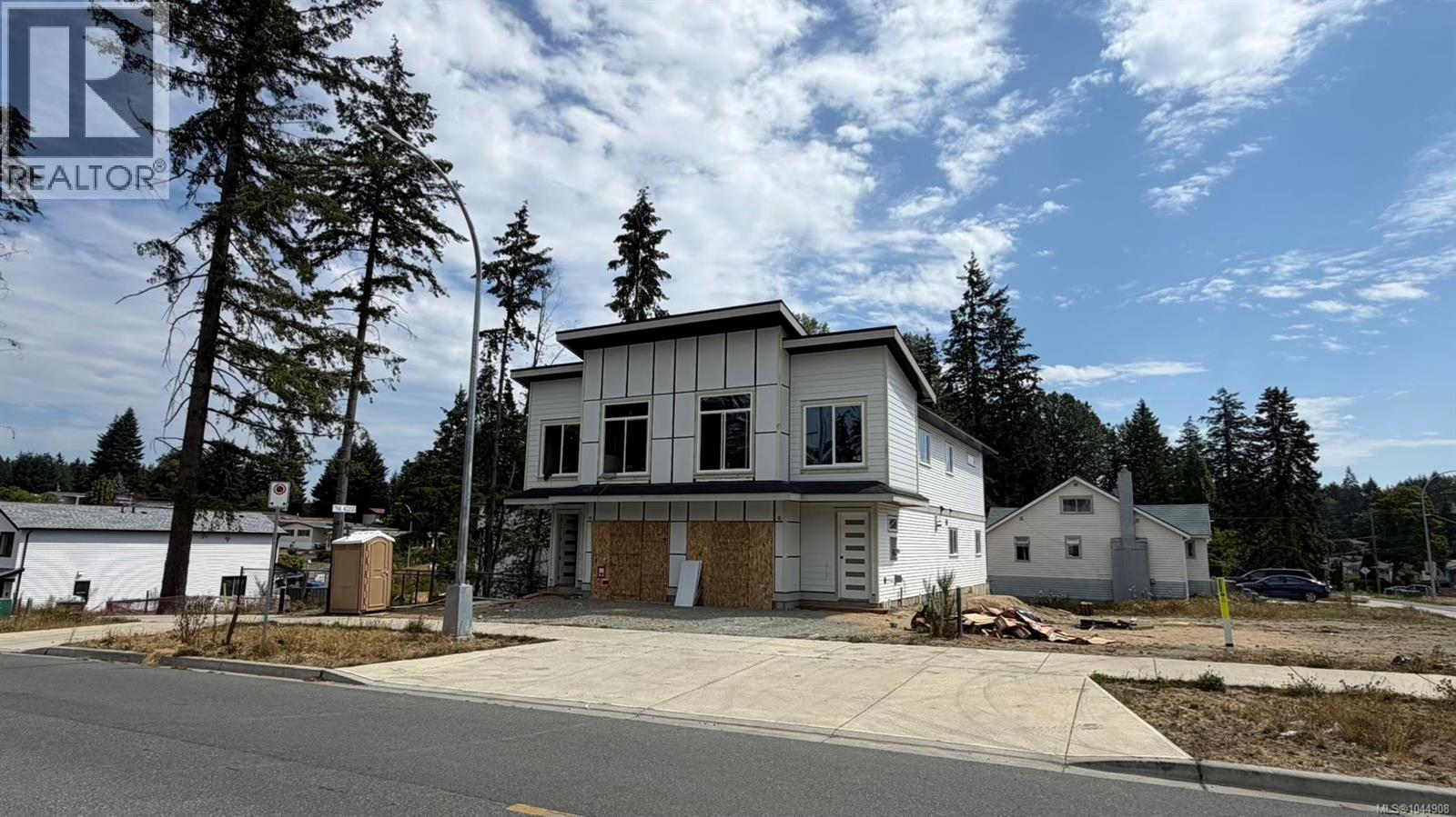 2306 Sparrow Lane