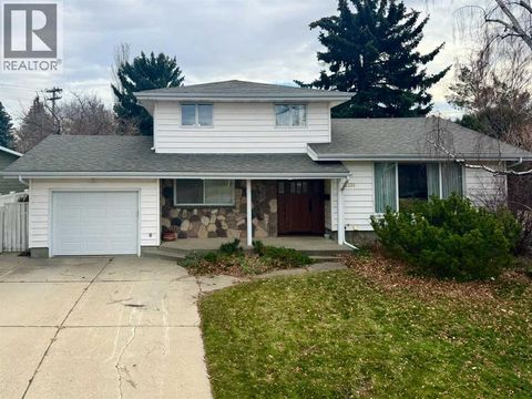 2231 19 Street S Lethbridge AB T1K2C6