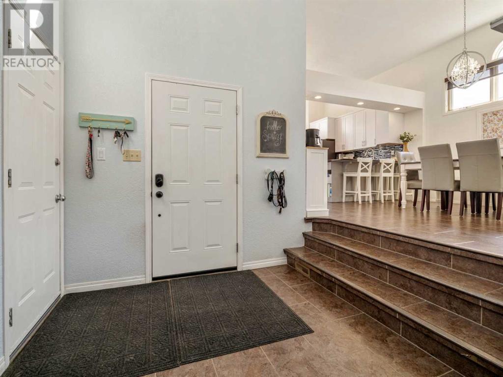 38 Edgewood Place W
