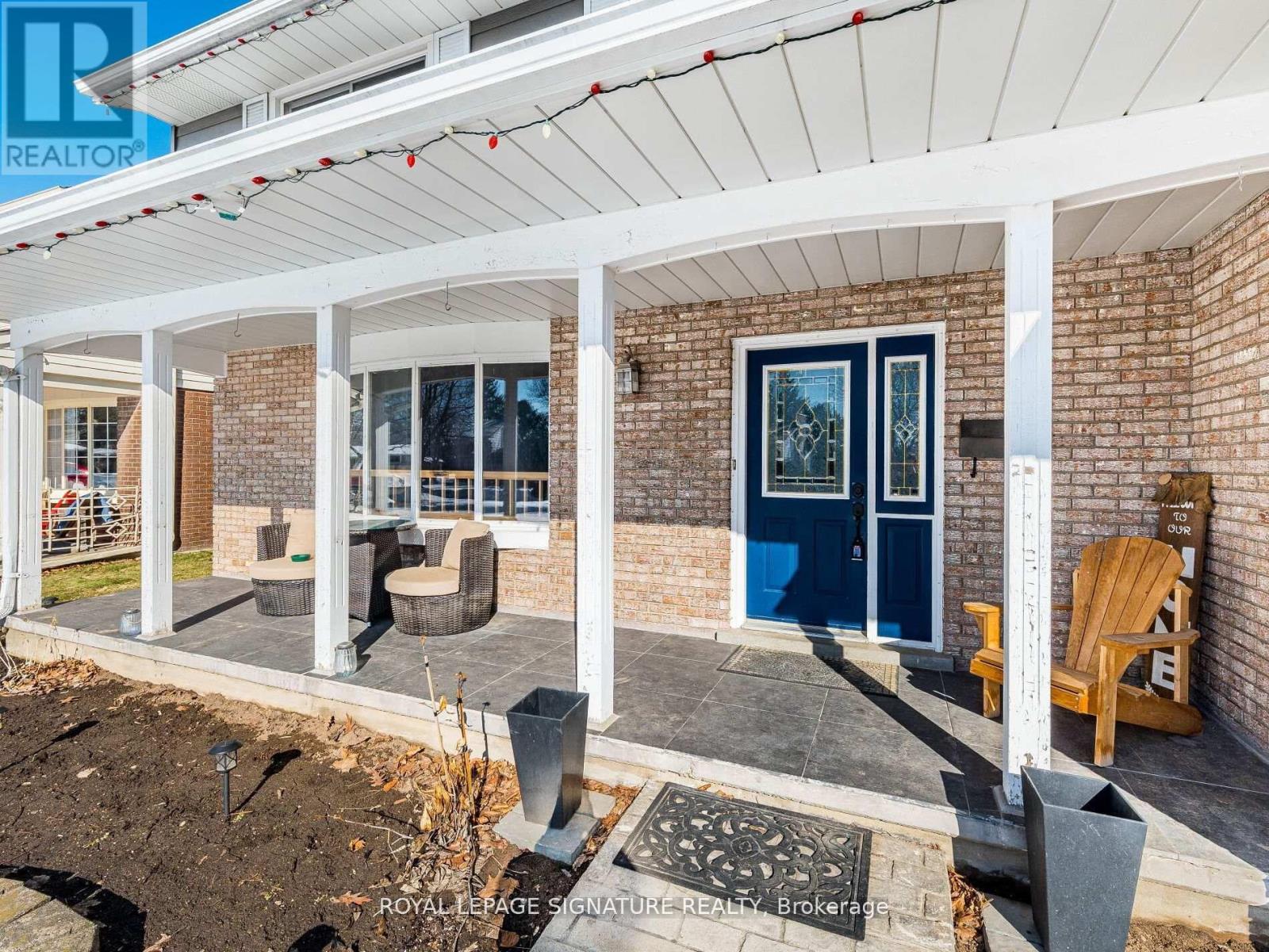 16 ALDERWOOD CRESCENT