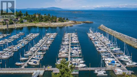 404 3555 Outrigger Rd Nanoose Bay BC V9P9K1