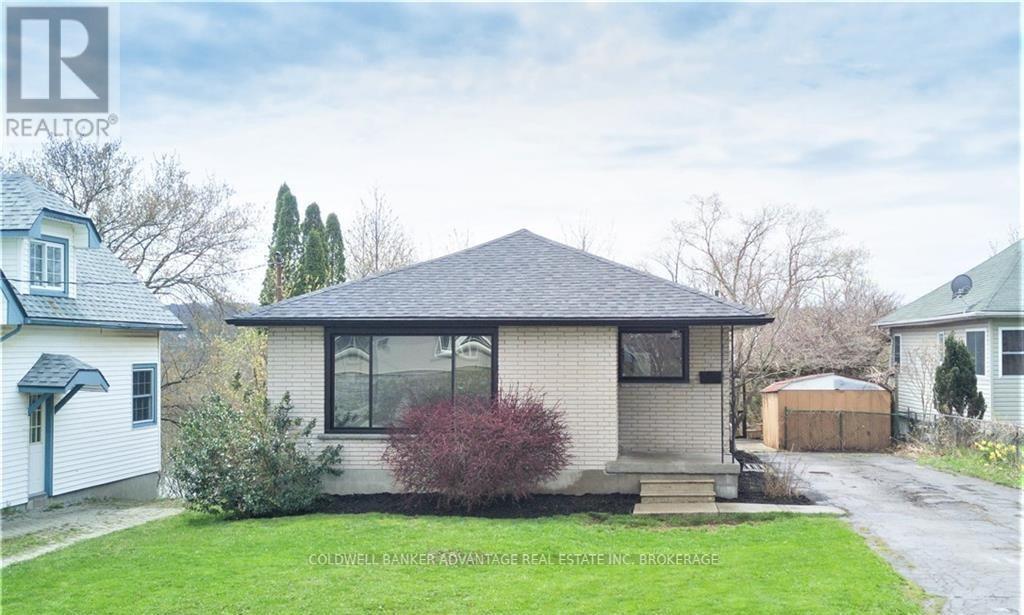 Photo 1 of 27 — 55 KENT STREET, St. Catharines (Western Hill), ON L2S1H4