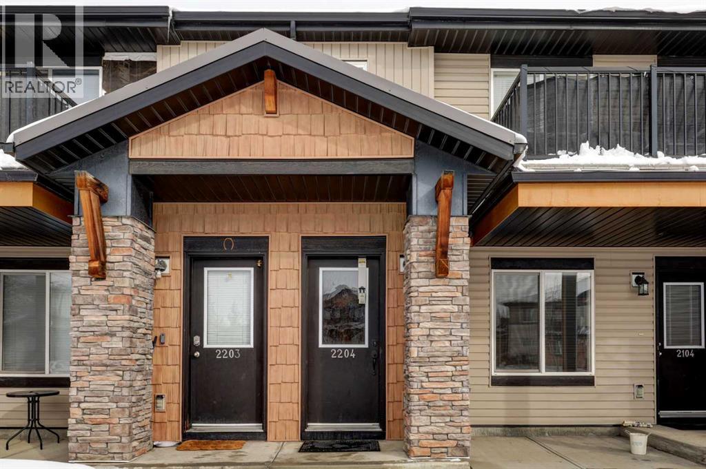 2204, 2781 Chinook Winds Drive SW