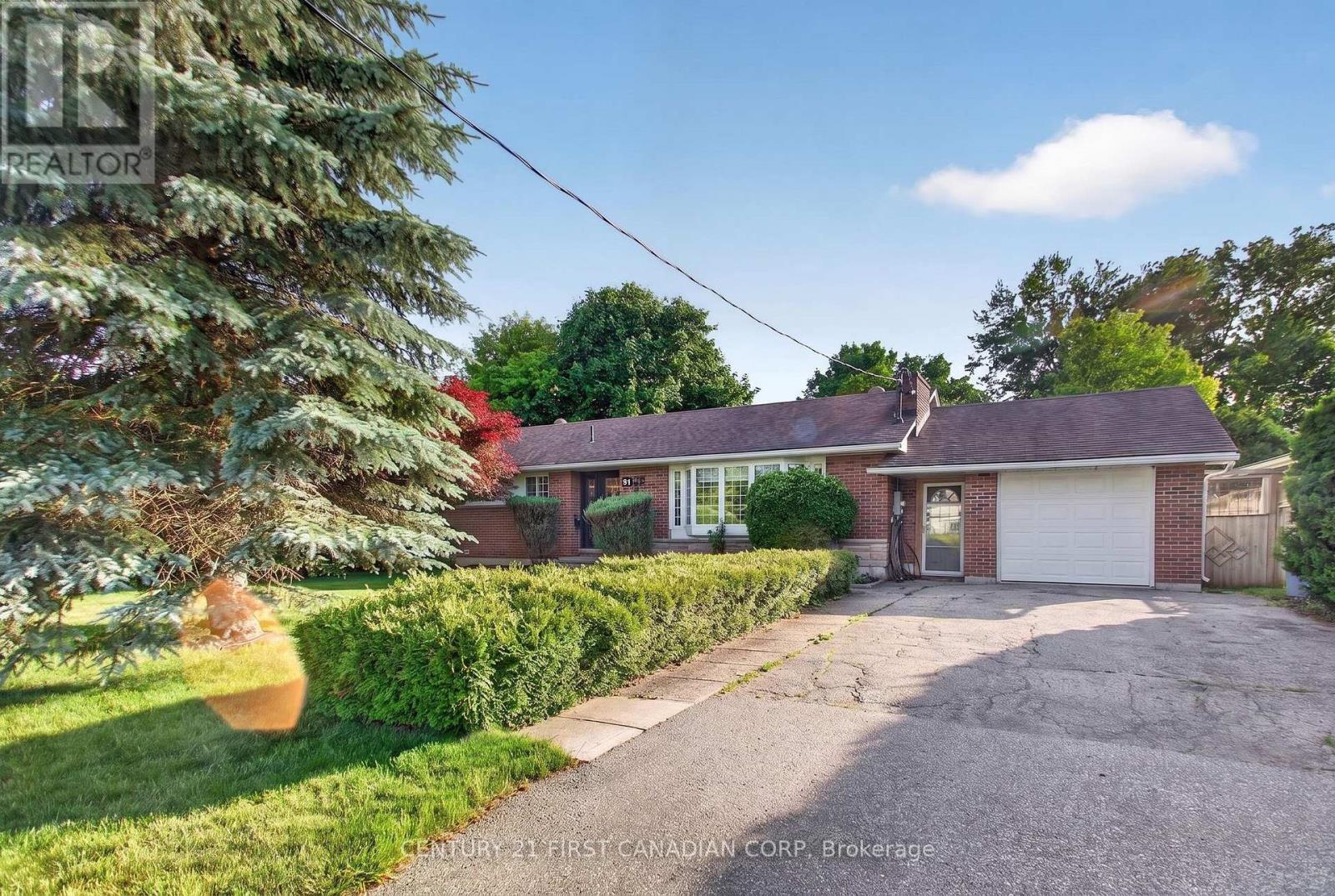 51 BRAESYDE AVENUE