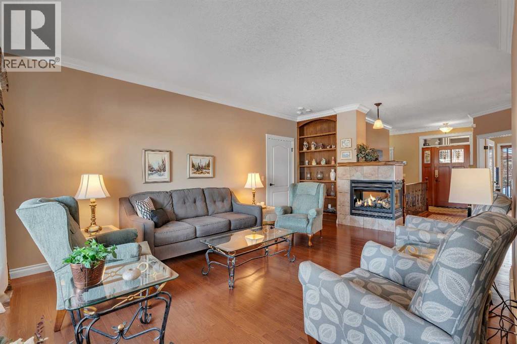 8 Bridle Estates Road SW