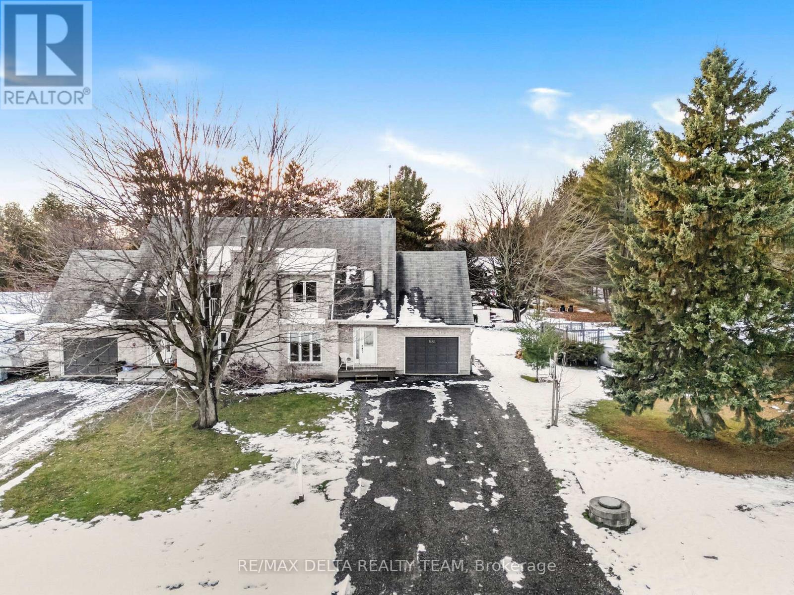 1152 MONTEE DROUIN ROAD