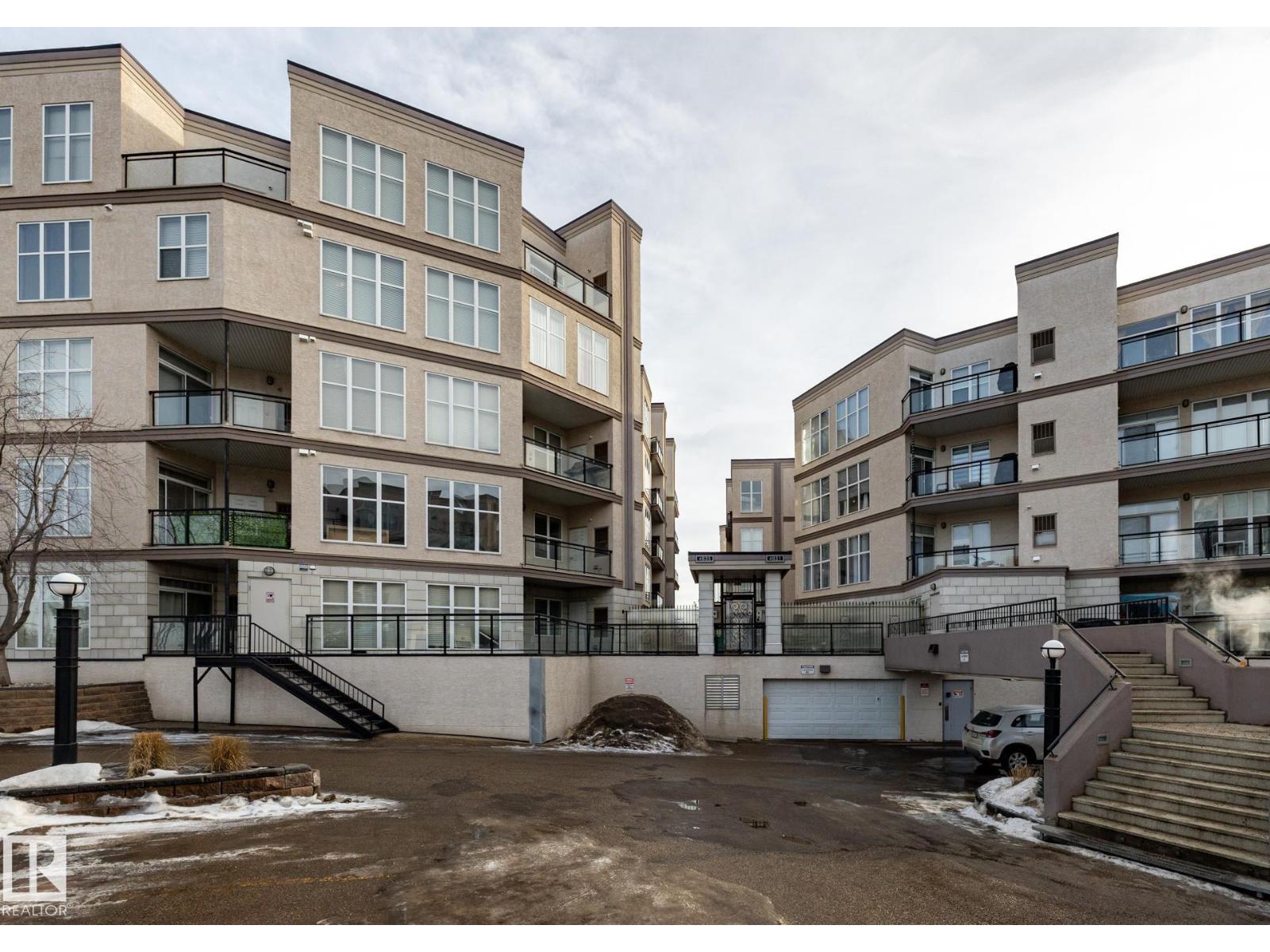 #102 4835 104A ST NW