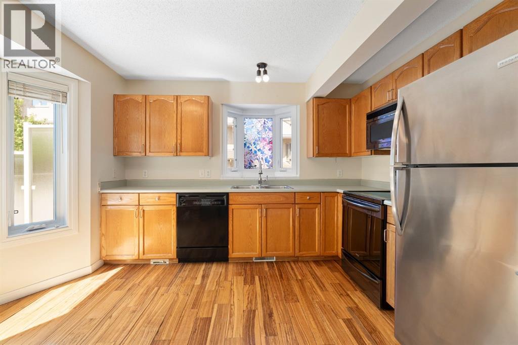 243 Christie Park Mews SW