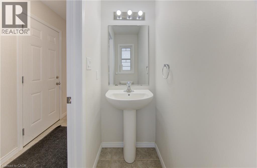 1989 OTTAWA Street S Unit# 1