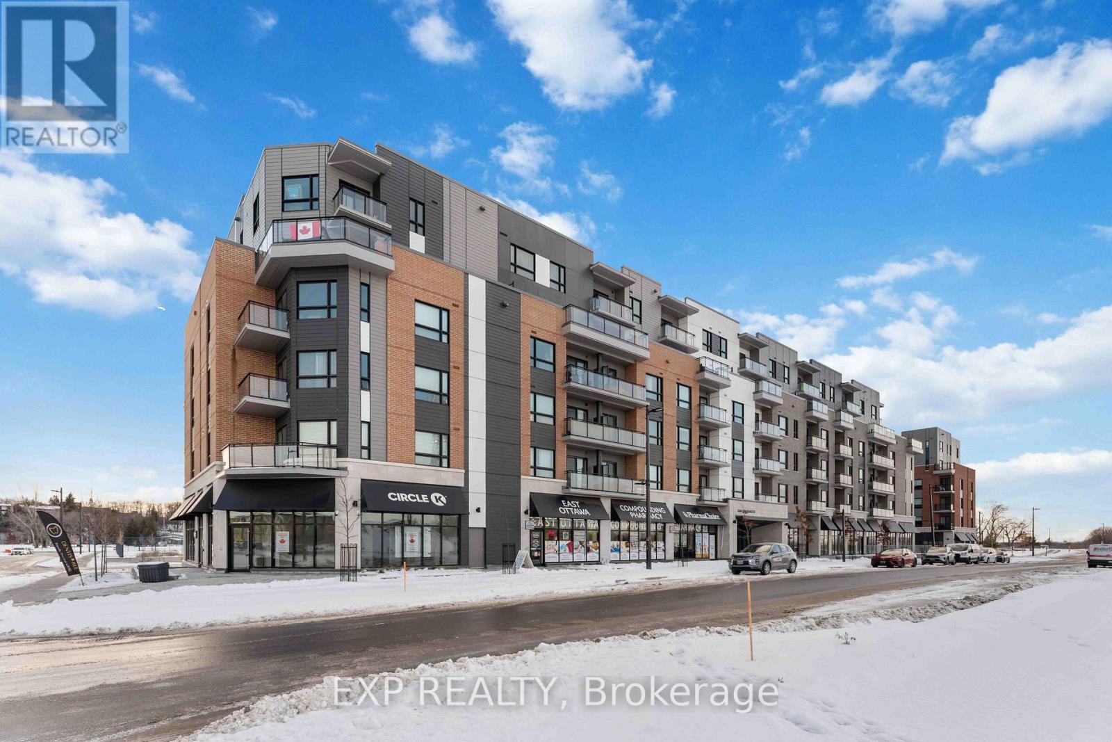 505 - 1350 HEMLOCK ROAD