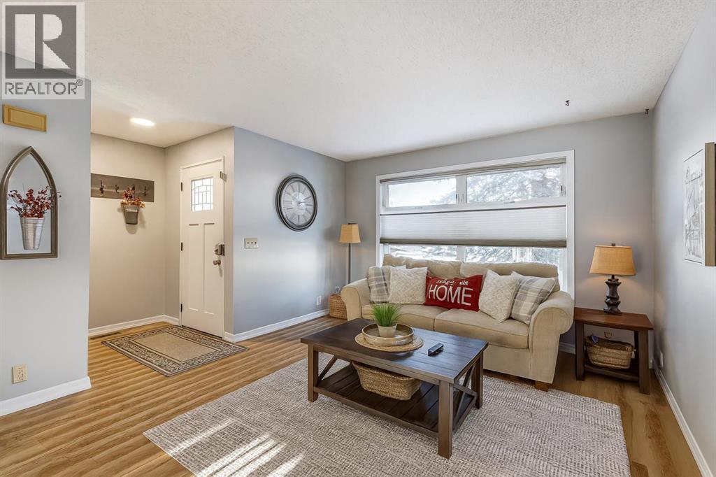 123 Woodsman Lane SW