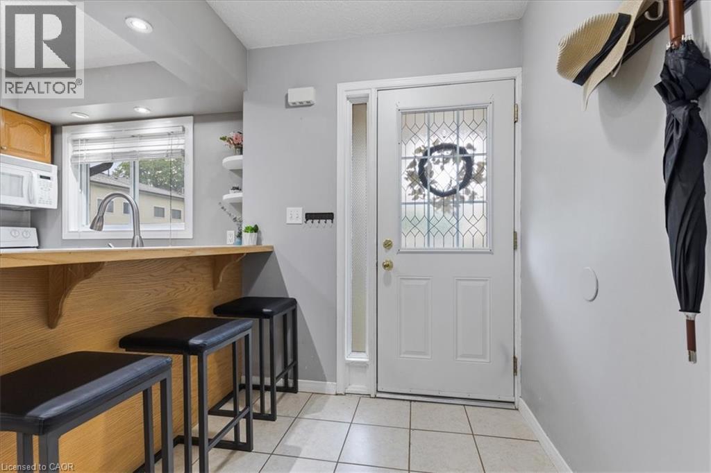 211 VERONICA Drive Unit# 26