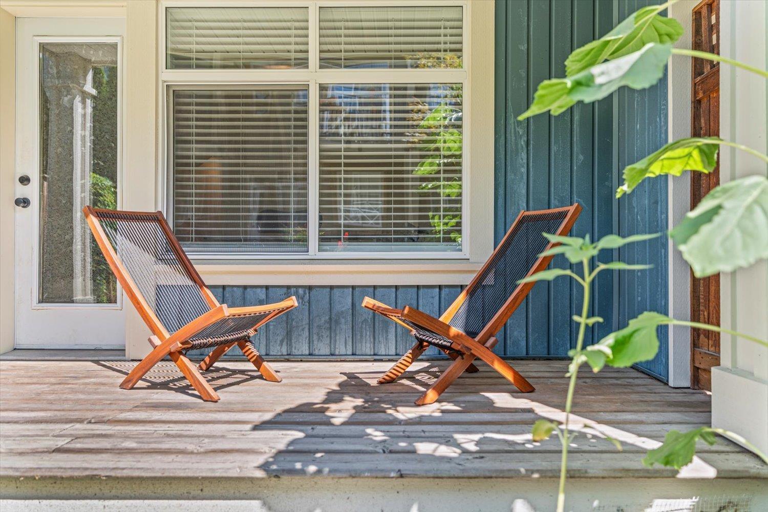 8 5837 SAPPERS WAY|Garrison Crossing