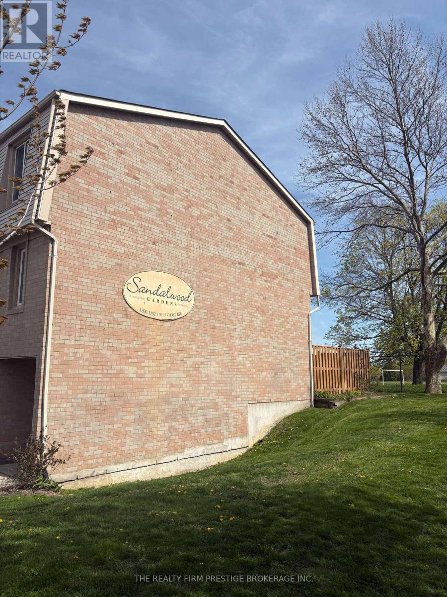 18 - 1264 LIMBERLOST ROAD