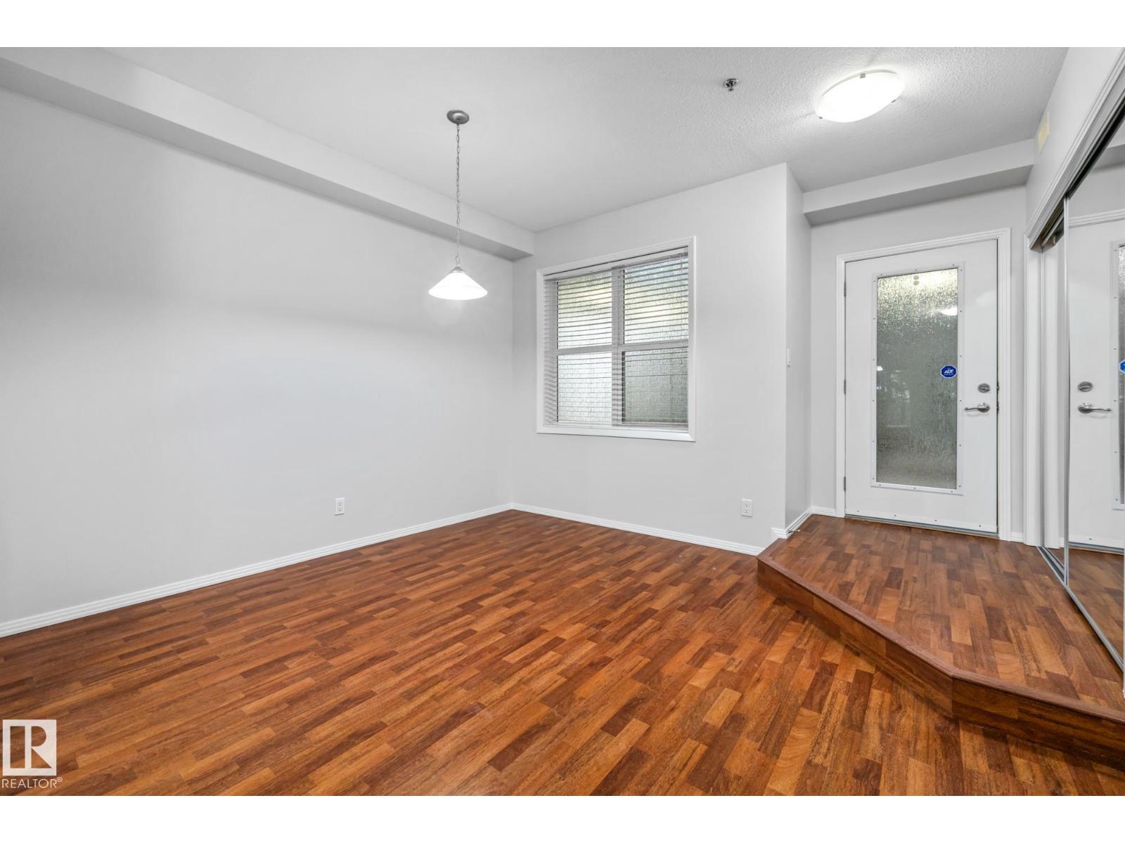 #127 4831 104A ST NW