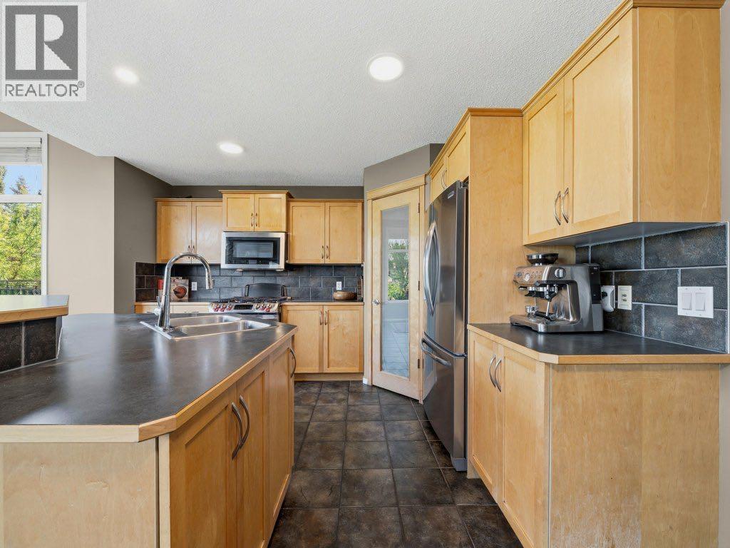 23 Tuscany Ravine View NW
