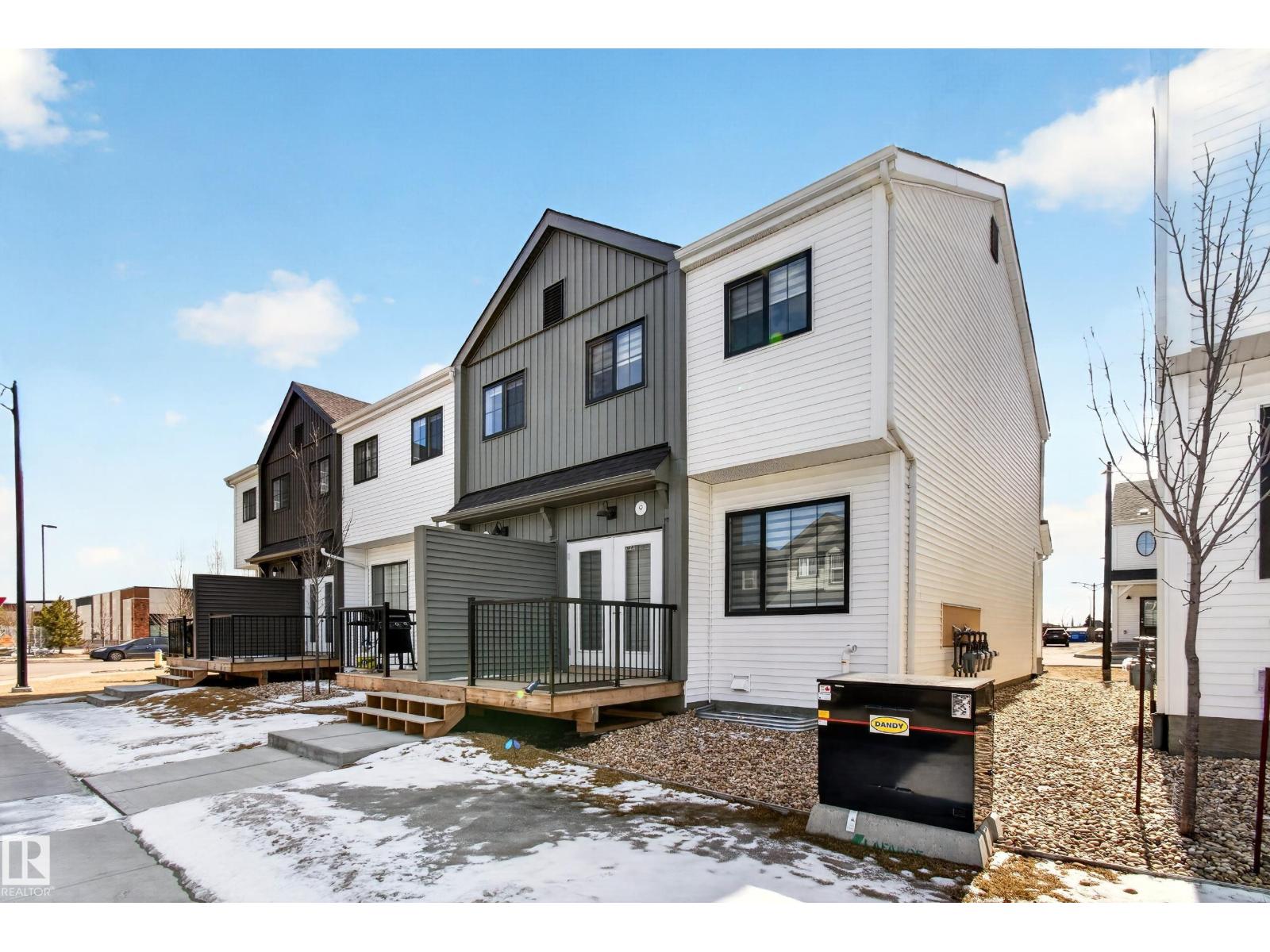 Unit 9 1910 Collip View SW