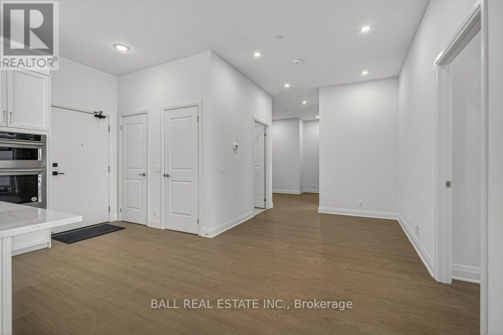 108 - 99 LOUISA STREET