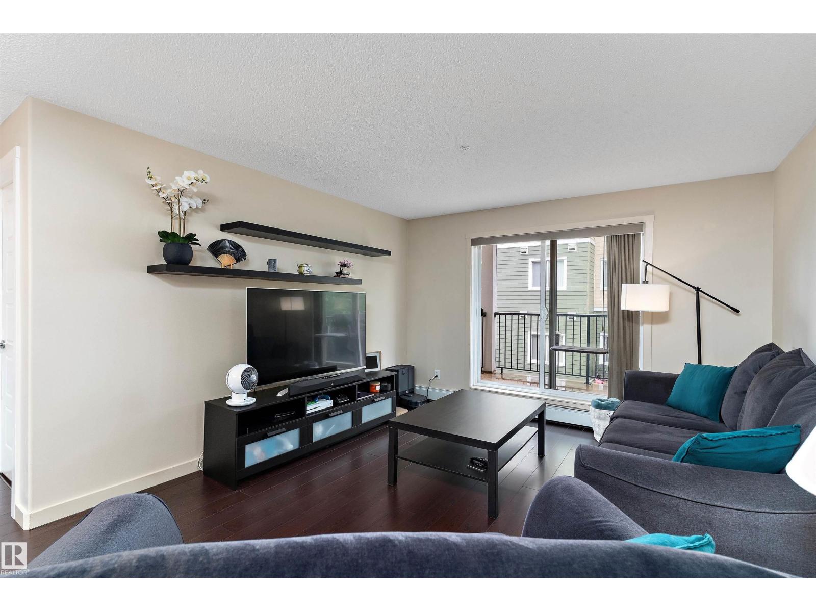 #238 6076 SCHONSEE WY NW NW