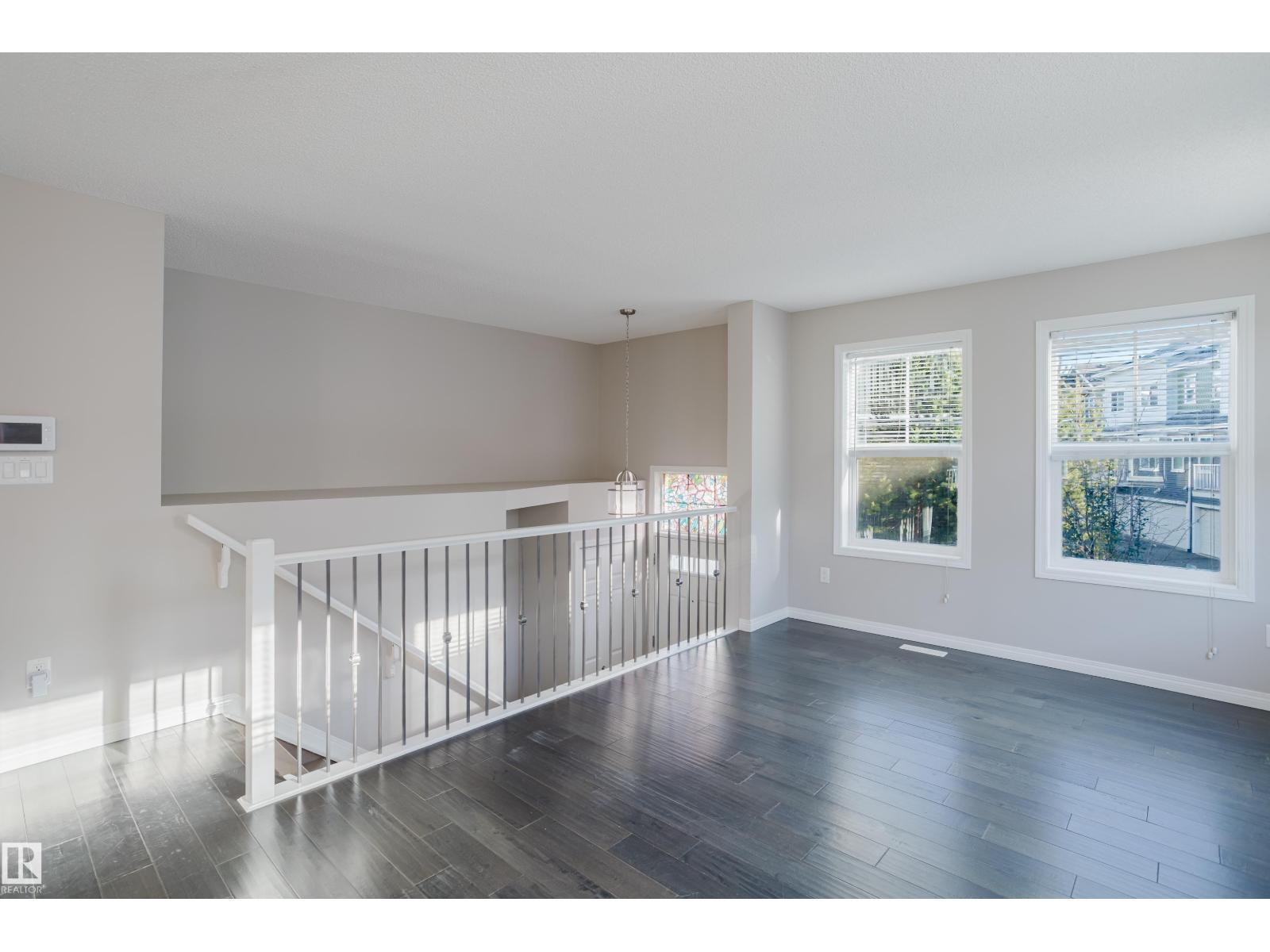 #47 7385 EDGEMONT WY NW